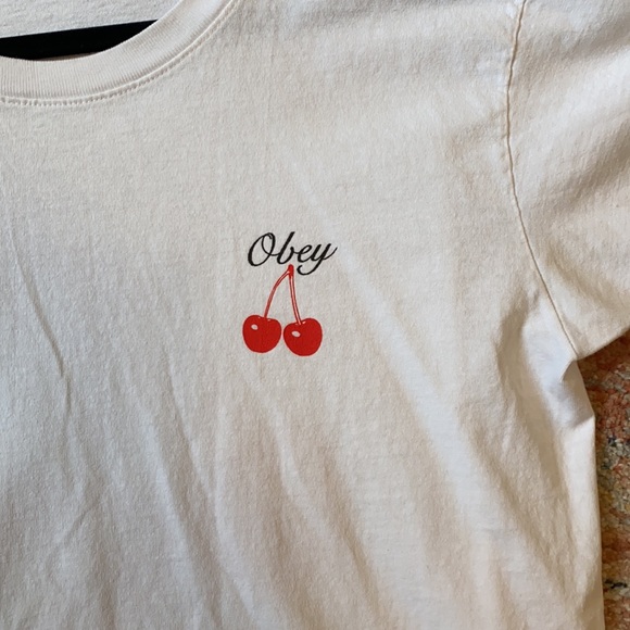Obey Graphic Tee - Picture 3 of 4